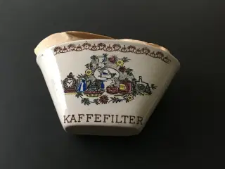 Flot Kaffefilterholder i porcelæn, Aksini