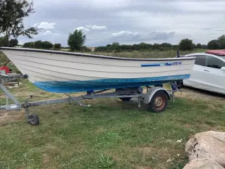 14fods Ryds jolle 465 med motor og trailer