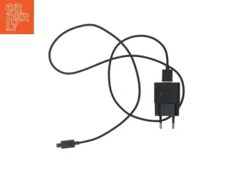 Sony oplader med kabel fra Sony (str. 103 cm)
