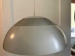 Arne Jacobsen, AJ royal pendel 50 cm.