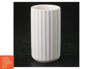 Hvid keramik vase fra Lyngby (str. 9 cm)