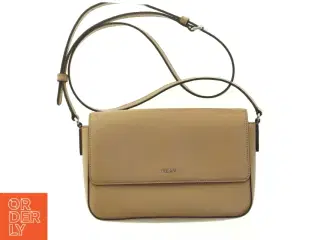 Beige skuldertaske fra DKNY (str. 21 x 14 cm)