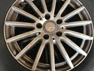 Fælge med vinterdæk Mercedes C-klasse