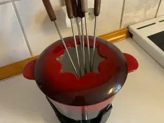 Flot rød fondugryde