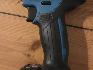 UDLEJES - Makita DTD157 slagskruetrækker