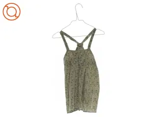 Bluse fra Pompdelux (str. 122)