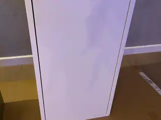 EKET skab fra ikea i hvid