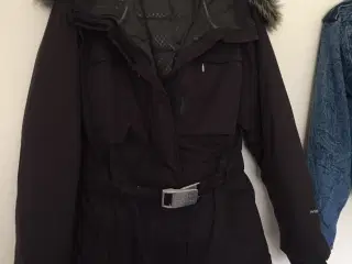 The North Face dame/pige jakke. 