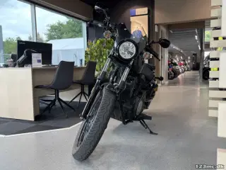 Yamaha XV 950 R