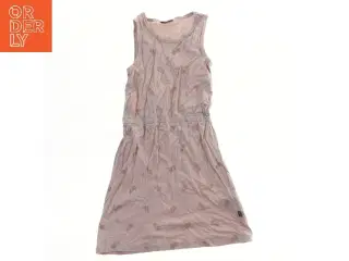 Ærmeløs kjole med ananasprint fra Me Too (str. 122)