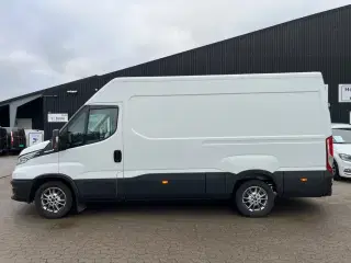 Iveco Daily 3,0 35S18 12m³ Van AG8