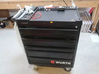 Værkstedsvogn med indhold