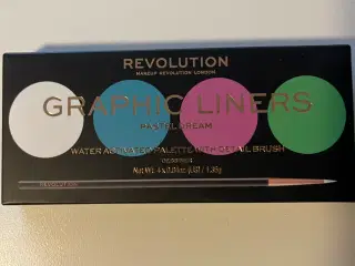 Revolution graphic liners