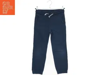 Bukser med elastik fra H&M (str. 110)