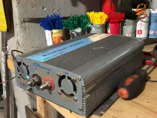 Branford power inverter 2500W 12V til 230V