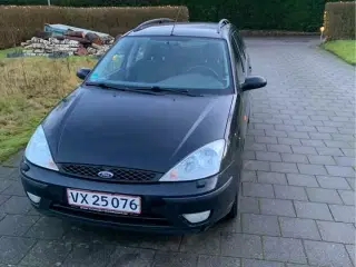 Ford Focus lav km