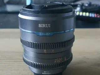 Sirui Nightwalker 24mm T1.2 M43 Cine Lens - Profes