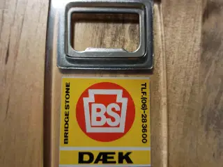 Bridgestone reklame. Øloplukker.