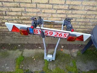 Thule cykelholder til 3 cykler.