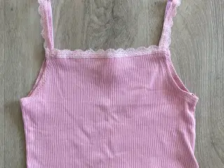 Lyserød crop top i str. 134/140