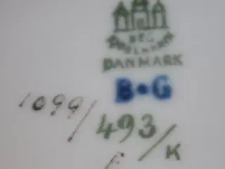Vase fra Bing og Grøndahl