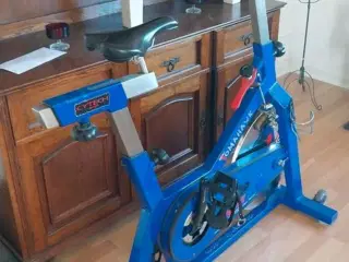 Tomahawk spice bike