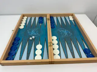 Stort backgammon i trækasse