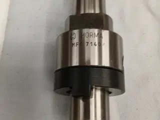 Metal fræser