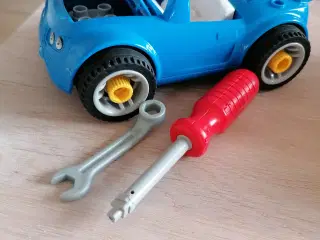 Dublo bil med værktøj