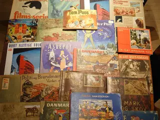 38 stk gamle samlealbums: Richs, Foska, Dego mm.