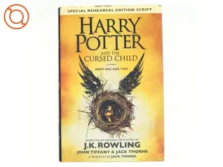 Harry Potter and the cursed child - parts one and two af J. K. Rowling (Bog)