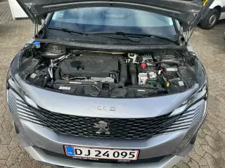 Peugeot 3008 1,6 Hybrid Selection Sport EAT8