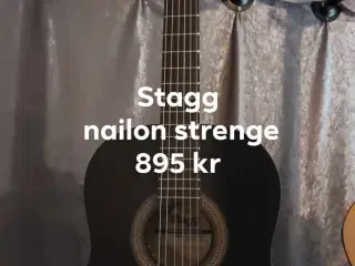 Spansk, Stagg akustisk guitar 