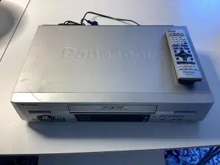 Panasonic Super Drive VHS afspiller m. Fjernbetjen