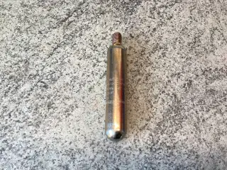 33 gr. Kulsyrepatroner