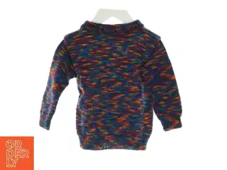 Hjemmestrikket sweater og sokker