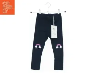 Børneleggings med regnbue design fra Basic needs (str. 92)
