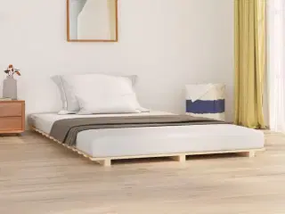 Sengeramme 140x200 cm massivt fyrretræ