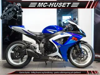 Suzuki GSXR 750