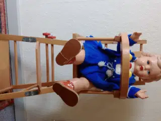 Smuk Musling-Dukke