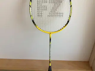 Pæn  FORZA junior grafit badmintonketcher