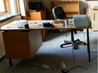 Stabilt skrivebord