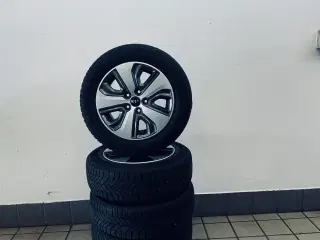 Originale Kia Niro PHEV Alufælge med vinterdæk – å