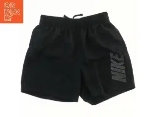 Sort Nike shorts fra Nike (str. 146)
