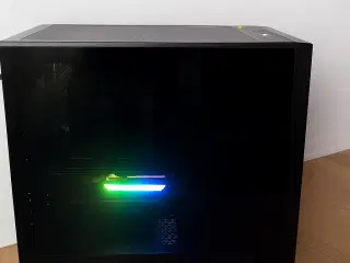 Gamer setup |KRAFIGT PC 2 skærme + mus og tastatur