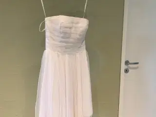 Lilly konfirmationskjole