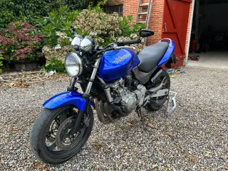 Honda hornet 600