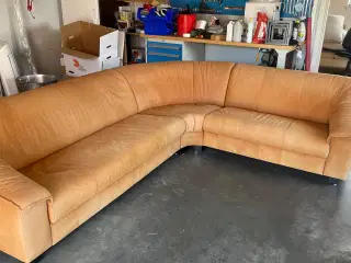 SOFA - A/S Holger Hansens Maskinsnedkeri 