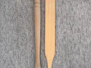 Rundbold 2 bat