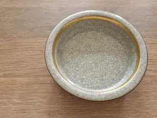 Krakele' porcelænsfad fra Royal Copenhagen 